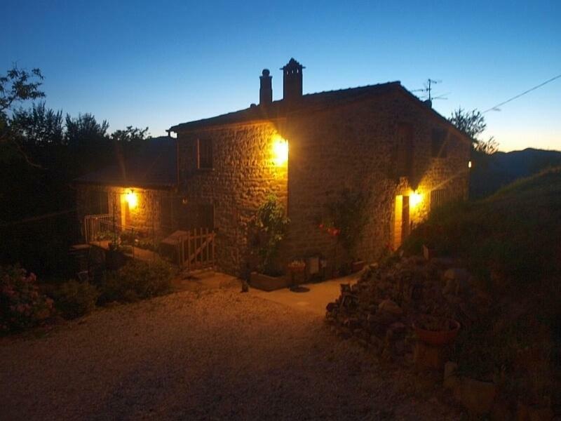 غوبيو Grannoce Bed And Breakfast المظهر الخارجي الصورة